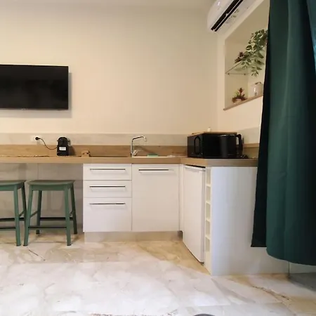 Milanrentals - Rainforest Apartment *
