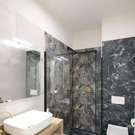 Lägenhet Milanrentals - Rainforest